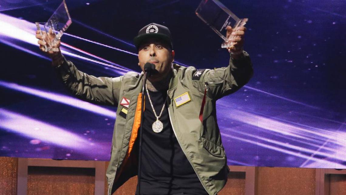 Nicky Jam, Juan Gabriel y Enrique Iglesias Fueron Los Principales Ganadores de Los Premios Billboard