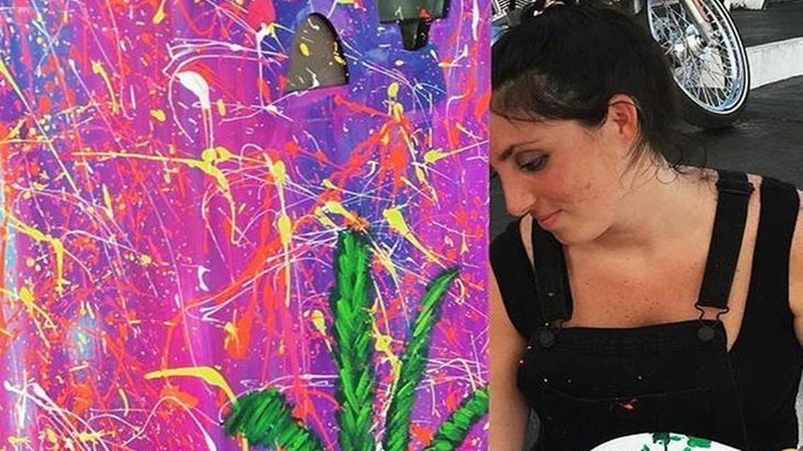 Miami woman finds her therapy in painting