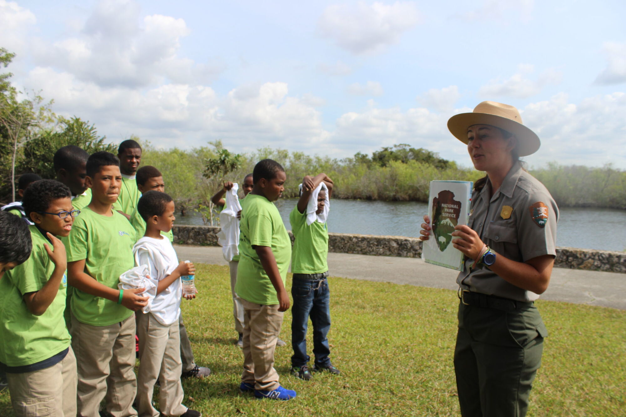 Biscayne Bay Kiwanis Club Takes Fourth-Graders to Everglades Park